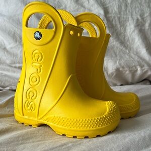 Crocs Kids Handle It Rain Boots, Yellow, Toddler size 8, Unisex